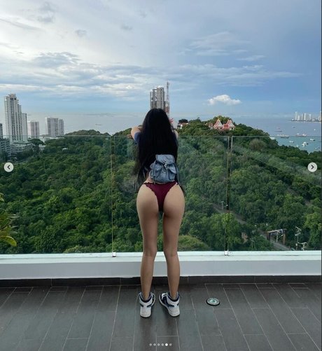 Photo nue de fuite OnlyFans de Buncharean2