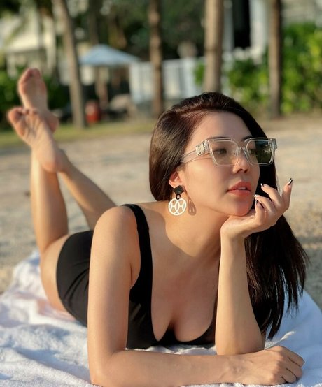 Photo nue de fuite OnlyFans de Cici Luong