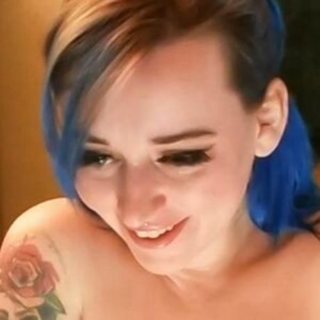 Photo nue de fuite OnlyFans de Emberstrong