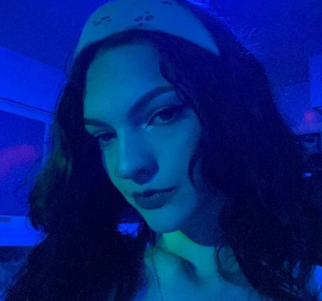 Photo nue de fuite OnlyFans de Rhiannon Jena