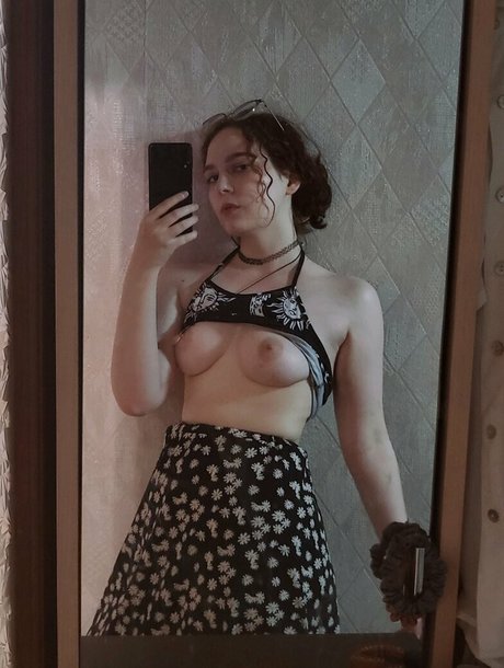 Photo nue de fuite OnlyFans de Alicenudes