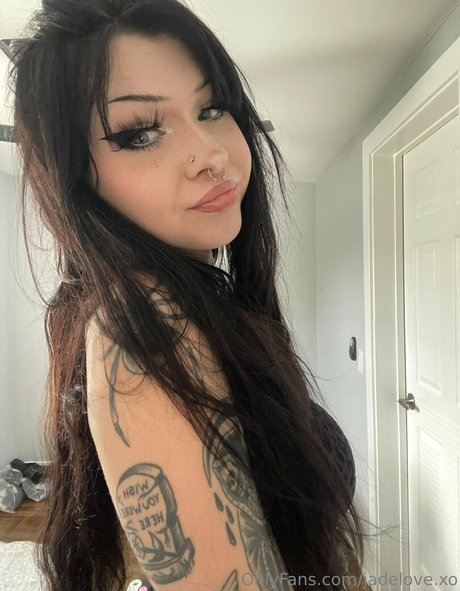 Photo nue de fuite OnlyFans de Jadelovexo