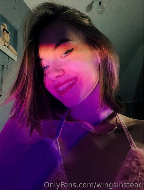 Photo nue de fuite OnlyFans de Dollynextdoor