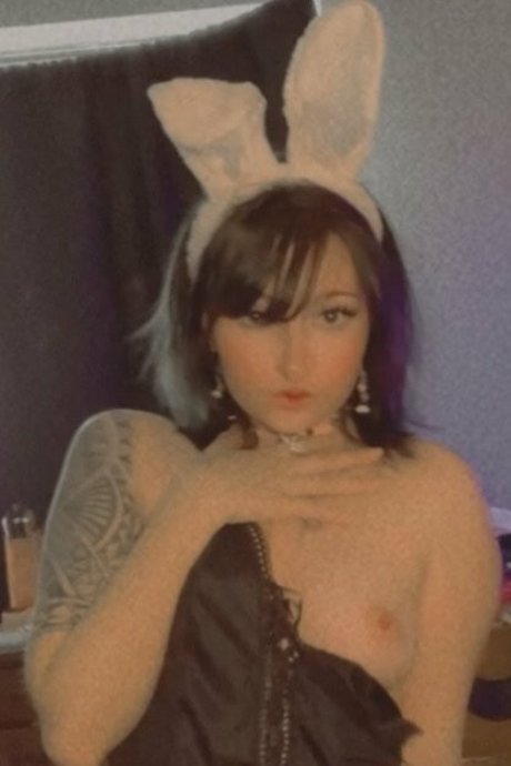 Photo nue de fuite OnlyFans de Emiliarenblue