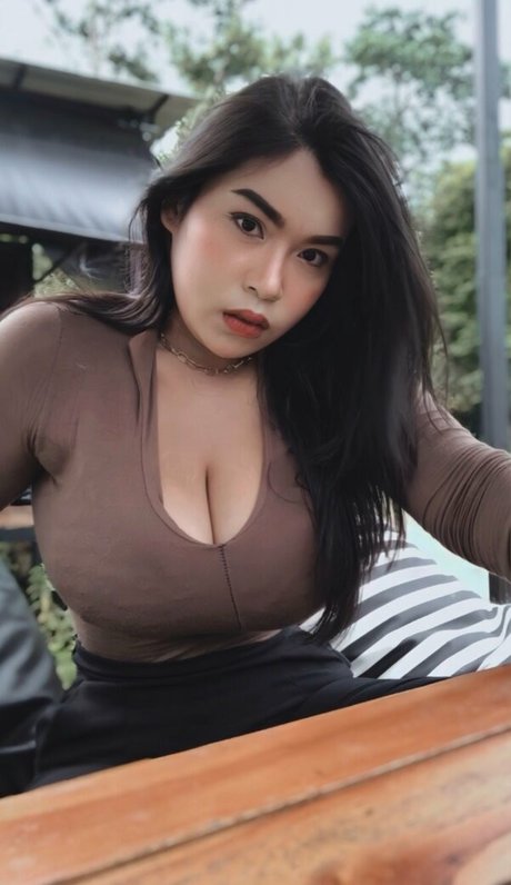 Photo nue de fuite OnlyFans de Pafun Chusri