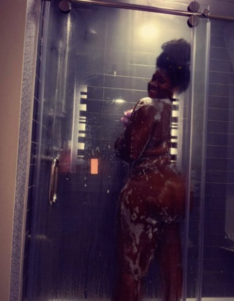 Photo nue de fuite OnlyFans de Marvelouslythiq