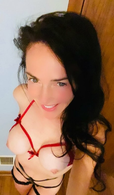 Lilrosiedoll