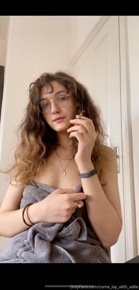 Photo nue de fuite OnlyFans de Comelaywithadile
