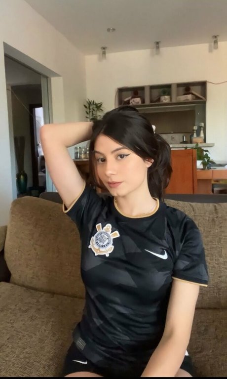 Ingrid Larissa