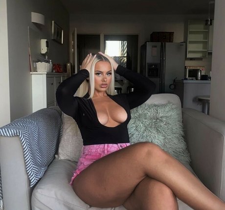 Photo nue de fuite OnlyFans de Shania Bethune