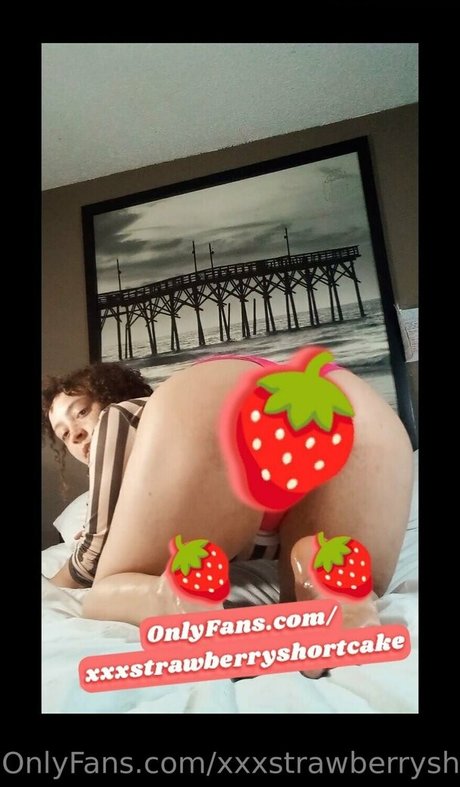 Photo nue de fuite OnlyFans de Xxxstrawberryshortcake