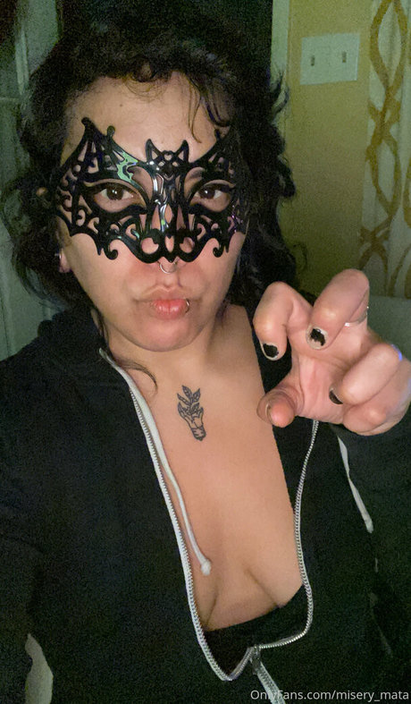 Photo nue de fuite OnlyFans de Mirarimata