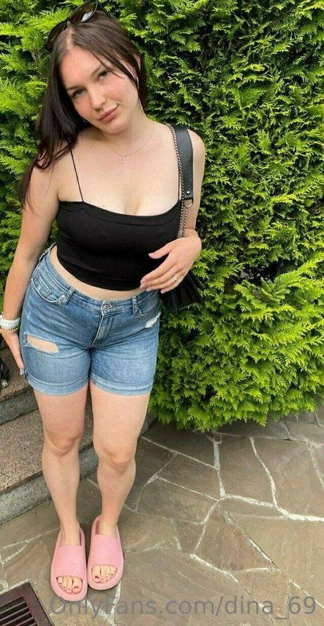 Photo nue de fuite OnlyFans de Dina69