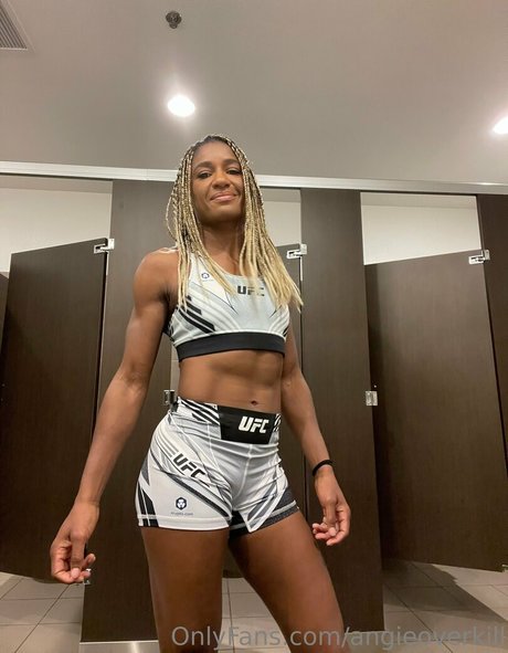 Photo nue de fuite OnlyFans de Angieoverkill