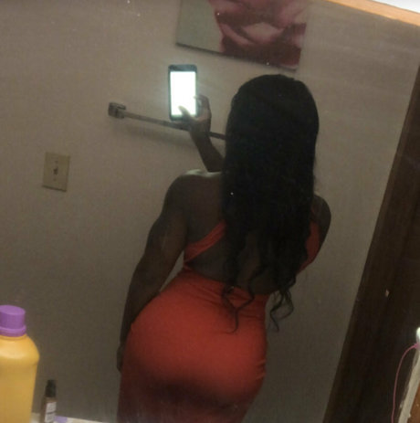 Photo nue de fuite OnlyFans de Ebonymuscle