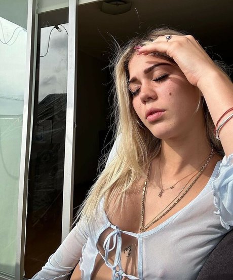 Photo nue de fuite OnlyFans de Juliette Rose