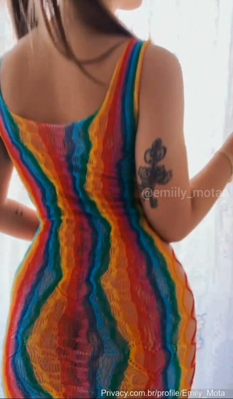 Photo nue de fuite OnlyFans de Emily Mota