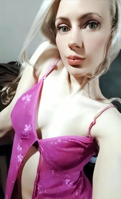 Photo nue de fuite OnlyFans de Kitana98