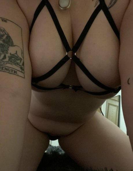 Photo nue de fuite OnlyFans de Love2orgasm