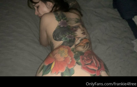 Photo nue de fuite OnlyFans de Frankie4free