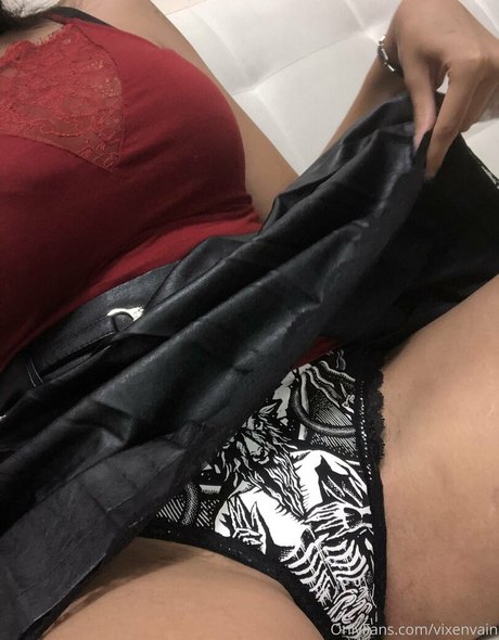Photo nue de fuite OnlyFans de Bengalivixen