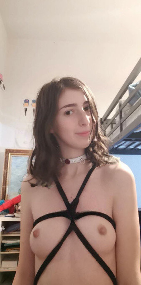 Photo nue de fuite OnlyFans de Maevals