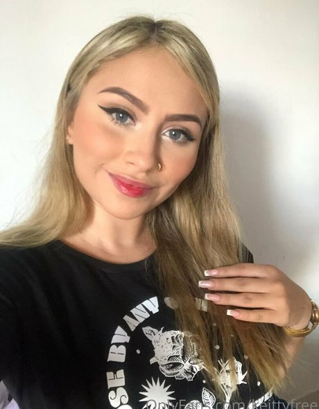 Photo nue de fuite OnlyFans de Keittyfree