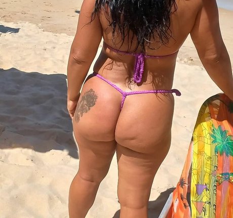 Photo nue de fuite OnlyFans de Maluquinha Dinha