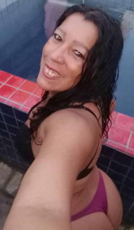 Photo nue de fuite OnlyFans de Maluquinha Dinha
