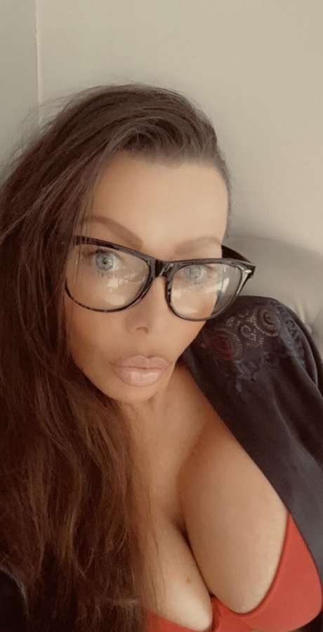 Photo nue de fuite OnlyFans de Lea Walker