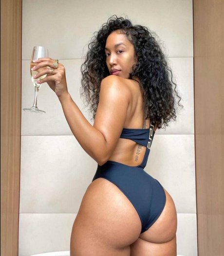Photo nue de fuite OnlyFans de Aishaaamarie