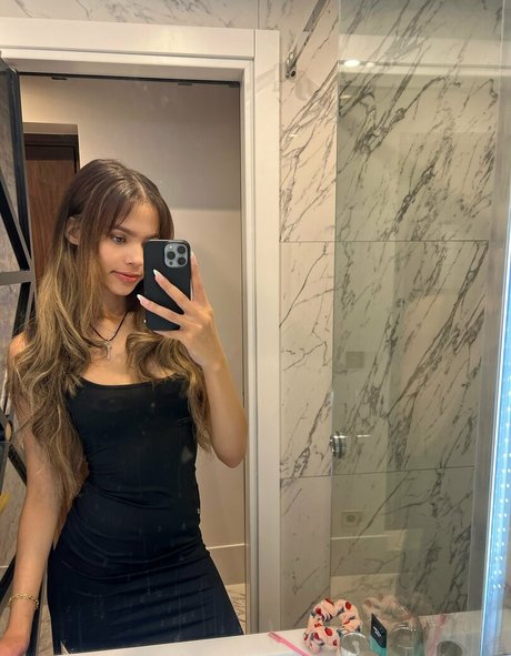 Emilyxnina