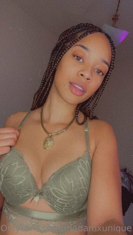 Photo nue de fuite OnlyFans de Madamxunique