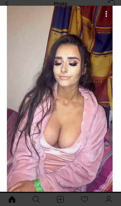 Photo nue de fuite OnlyFans de Erin Lally