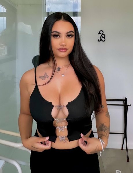 Photo nue de fuite OnlyFans de Taylaraywhite