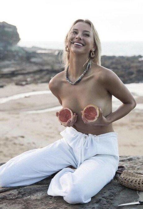 Photo nue de fuite OnlyFans de Stephanie Belovukovic