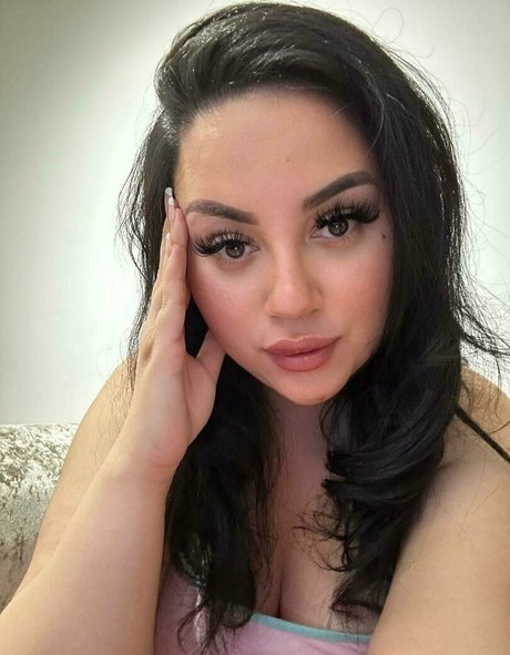 Photo nue de fuite OnlyFans de Lifeofroseee