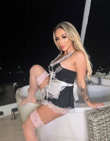 Photo nue de fuite OnlyFans de Sophielouise1x