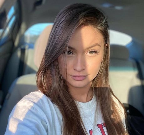 Photo nue de fuite OnlyFans de Kayla Giarrusso