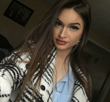 Photo nue de fuite OnlyFans de Kayla Giarrusso