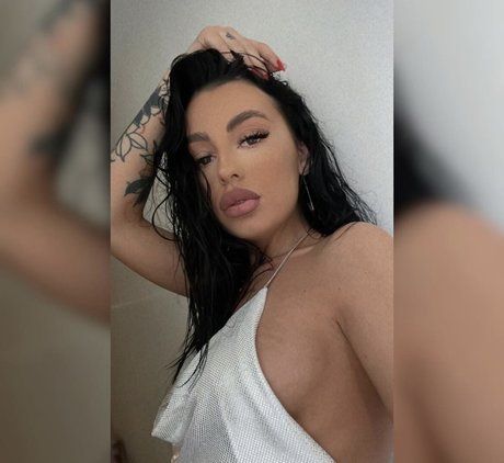 Photo nue de fuite OnlyFans de Claudiroxa