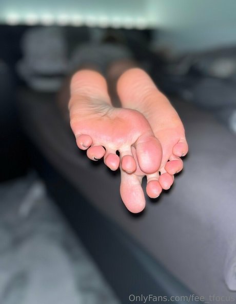 Photo nue de fuite OnlyFans de Feetfocus