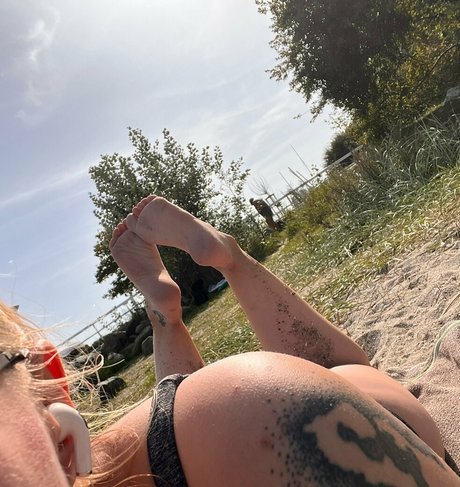 Photo nue de fuite OnlyFans de Feetfocus