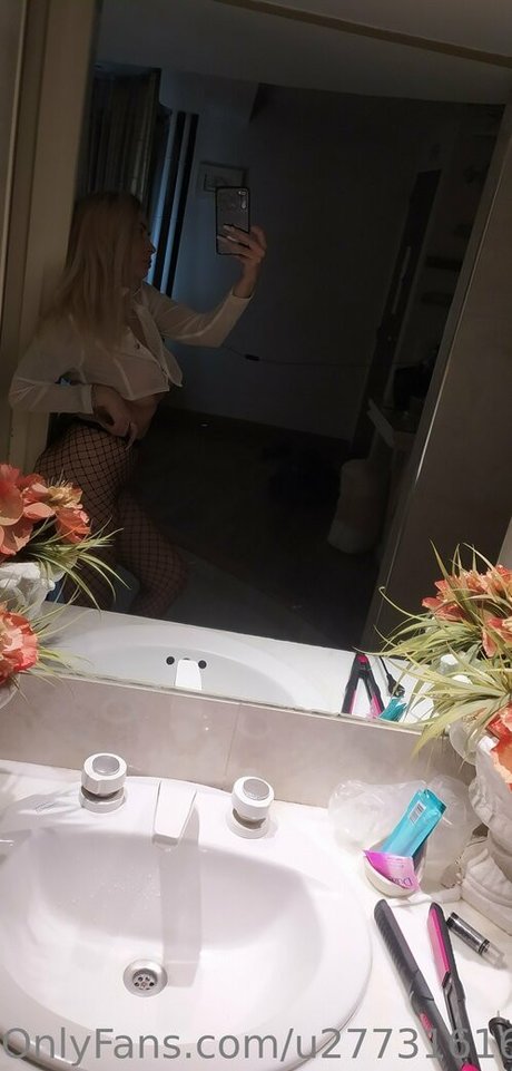 Photo nue de fuite OnlyFans de Rominababe