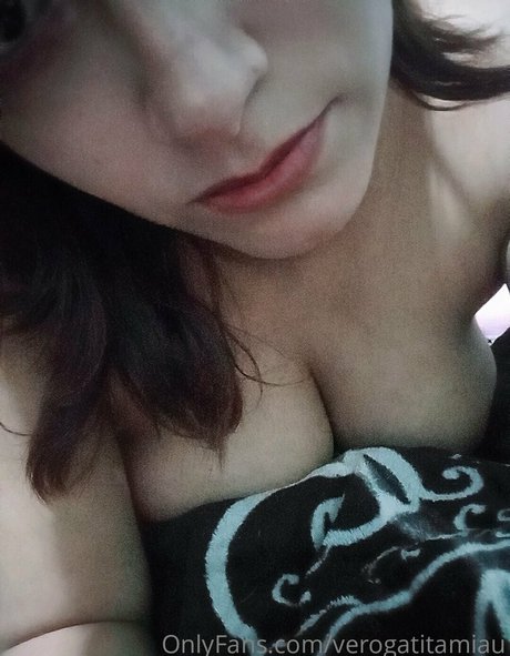Photo nue de fuite OnlyFans de Verogatitamiau