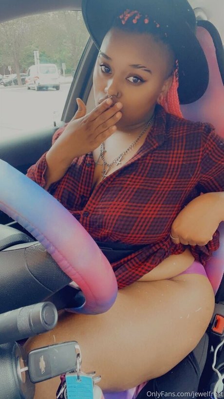 Photo nue de fuite OnlyFans de Jewelkittenfree