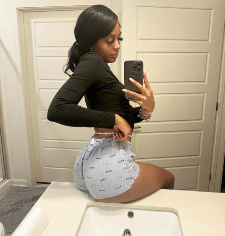 Mynamestt