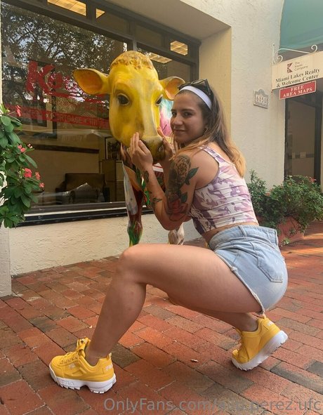 Photo nue de fuite OnlyFans de Ailuperezufc