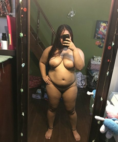 Photo nue de fuite OnlyFans de Smallsouthasia1