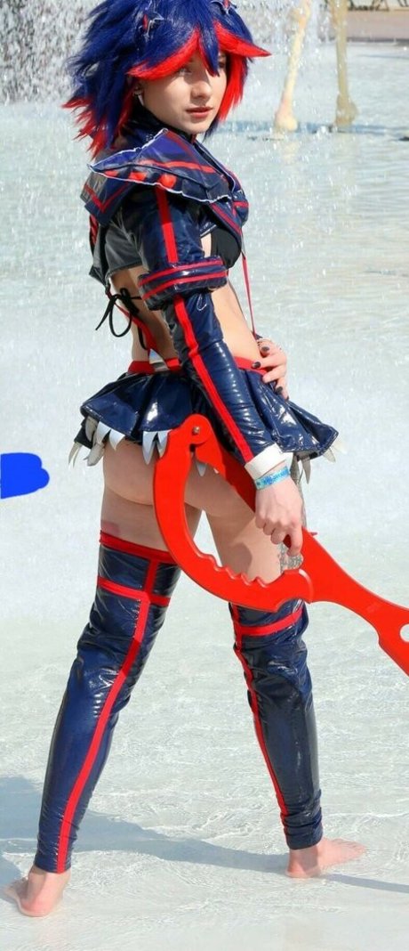 Photo nue de fuite OnlyFans de Izzy1014cosplay
